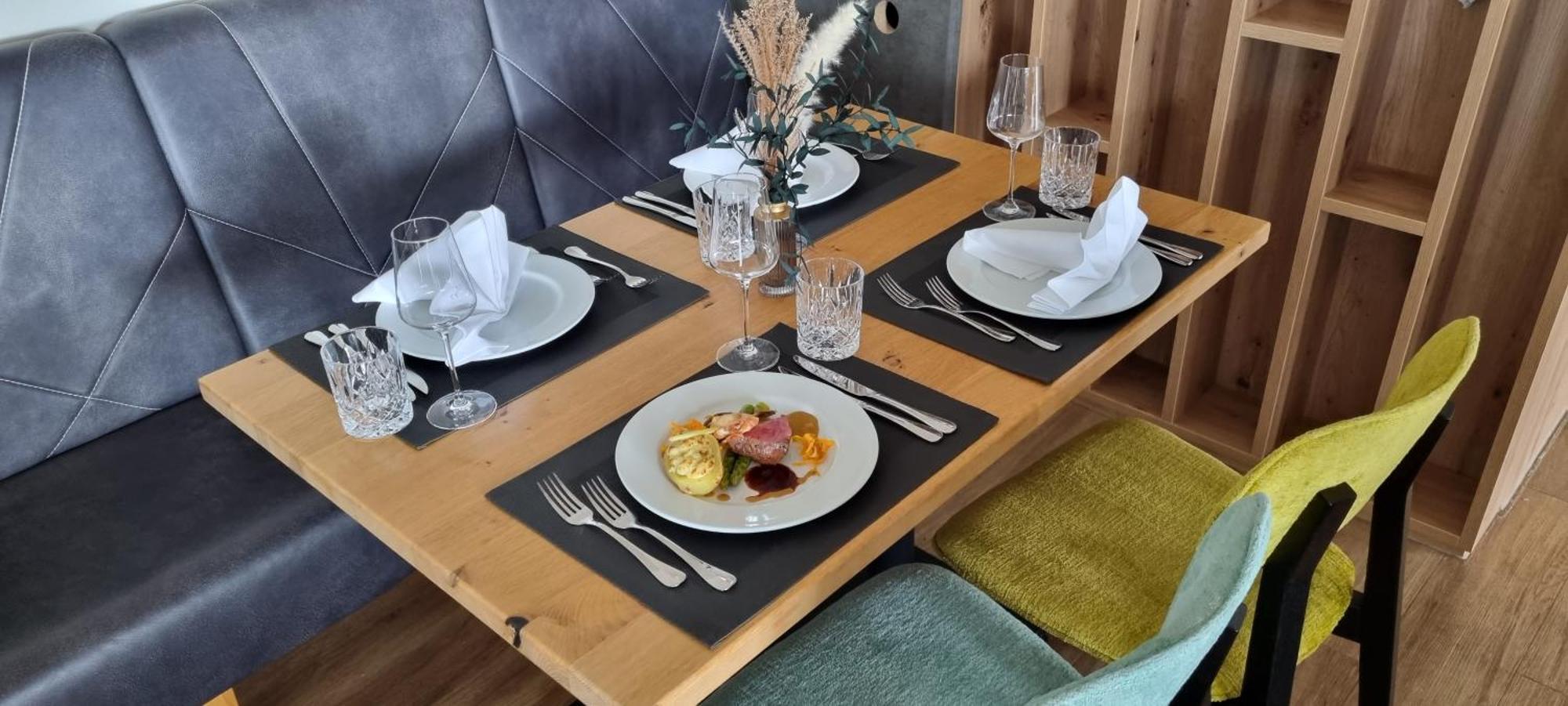 Vorgebirgsblick - Restaurant Biergarten Gaestehaus بورنهايم المظهر الخارجي الصورة