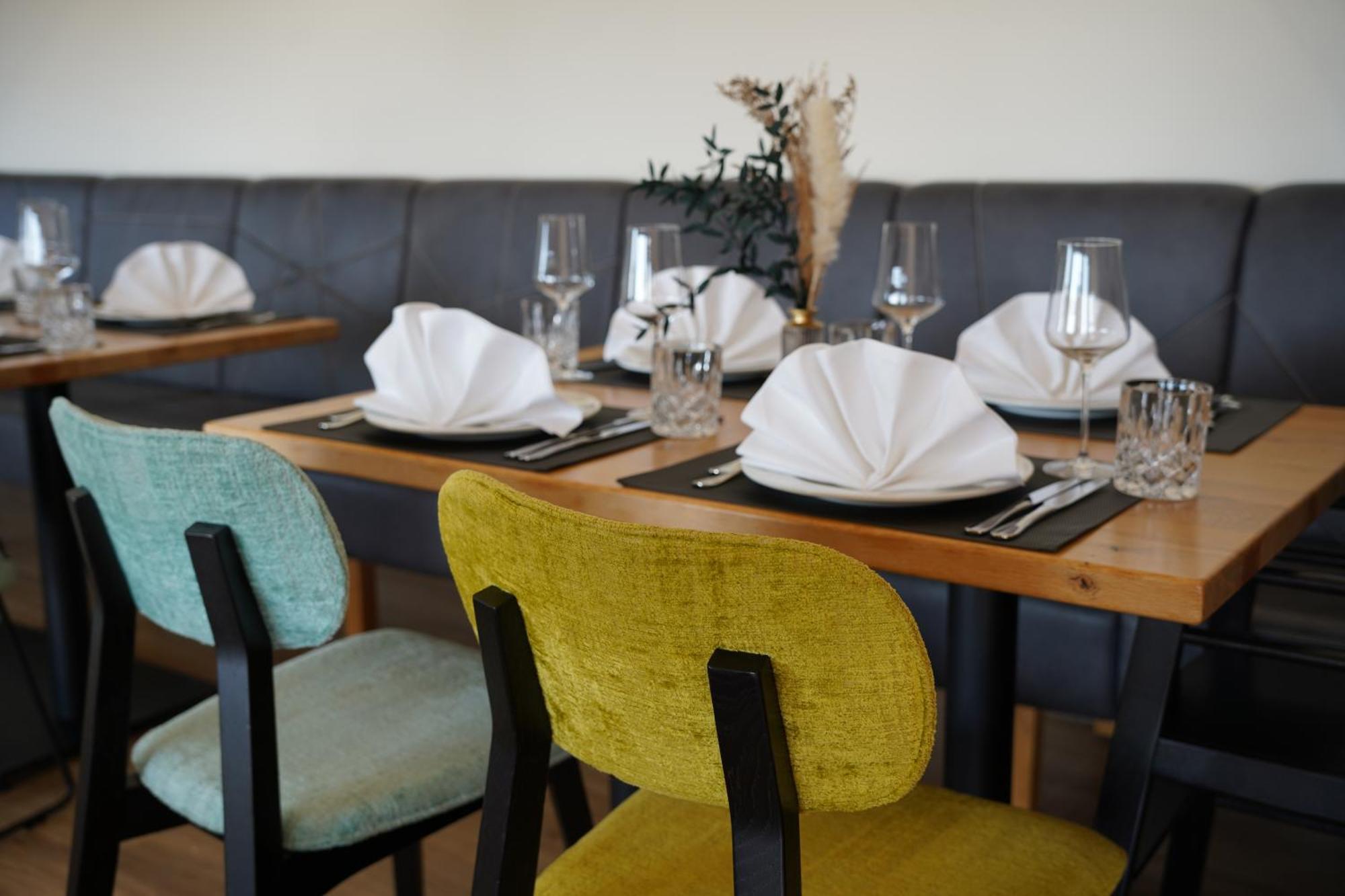 Vorgebirgsblick - Restaurant Biergarten Gaestehaus بورنهايم المظهر الخارجي الصورة
